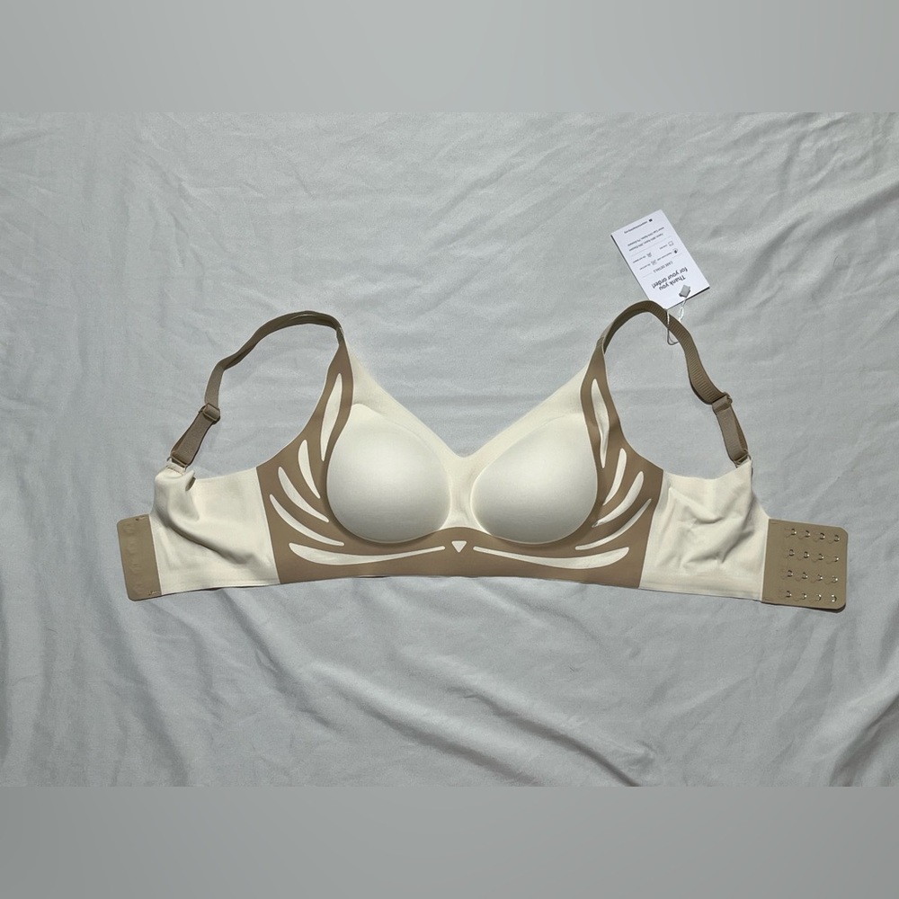 Lush Fitting Bra No Wire size large women’s
